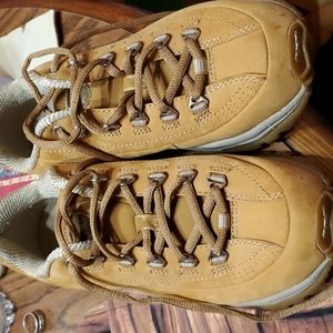 Skechers Sport leather shoes size 8 womens